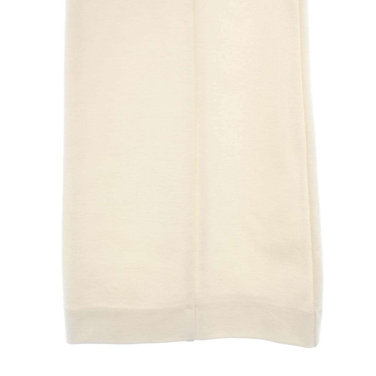 バルマン BALMAIN BT6A20 J0035 パンツ