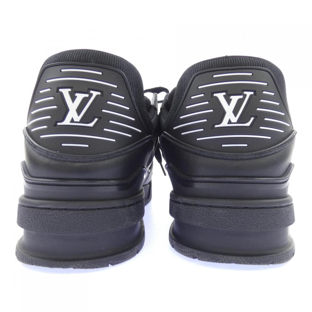 ルイヴィトン LOUIS VUITTON LVトレイナーライン スニーカー