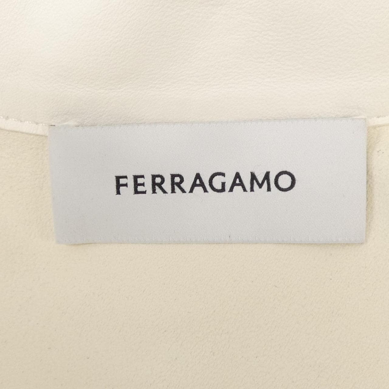 フェラガモ FERRAGAMO ワンピース