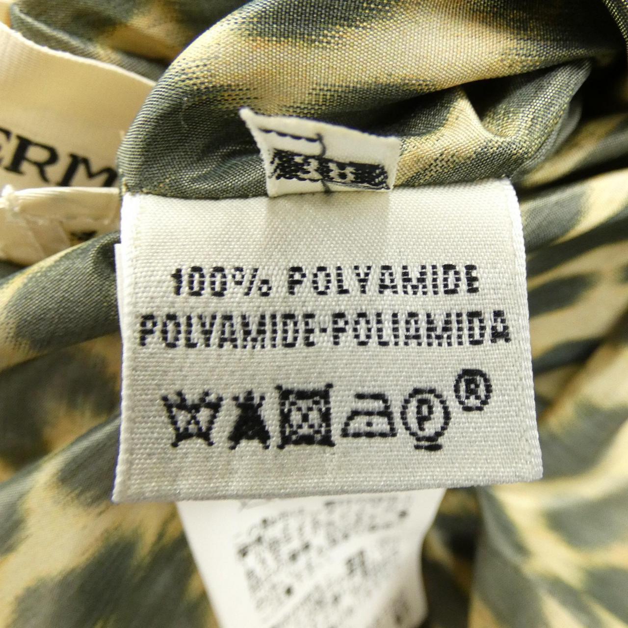 エルメス HERMES 07-7105 トレンチコート