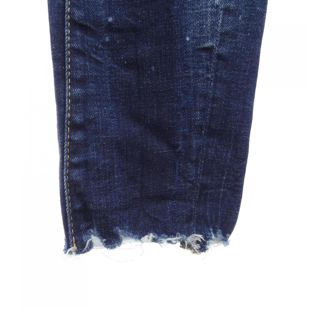 ディースクエアード DSQUARED2 S71LB1009 ジーンズ