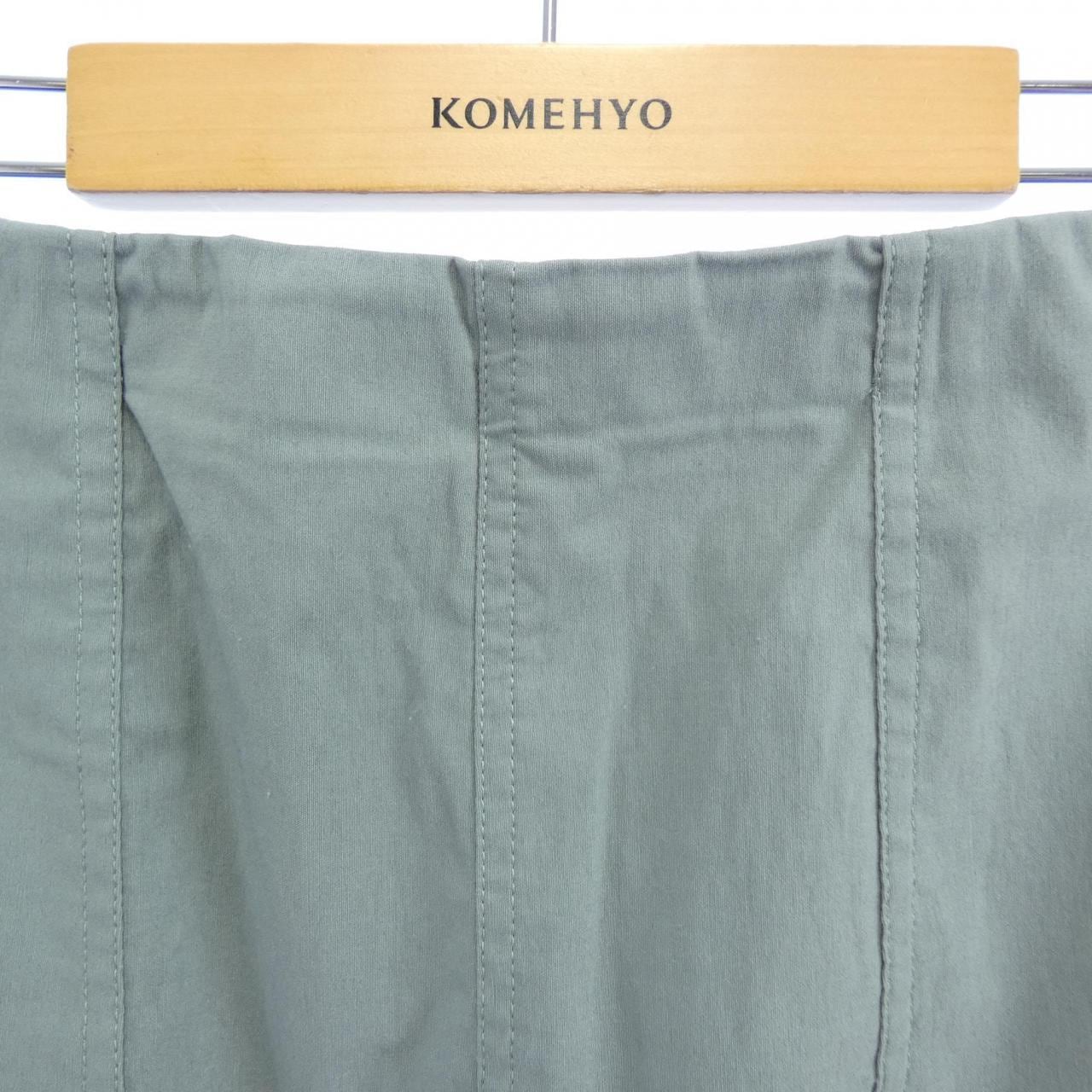 バーニーズニューヨーク BARNEYS NEW YORK スカート