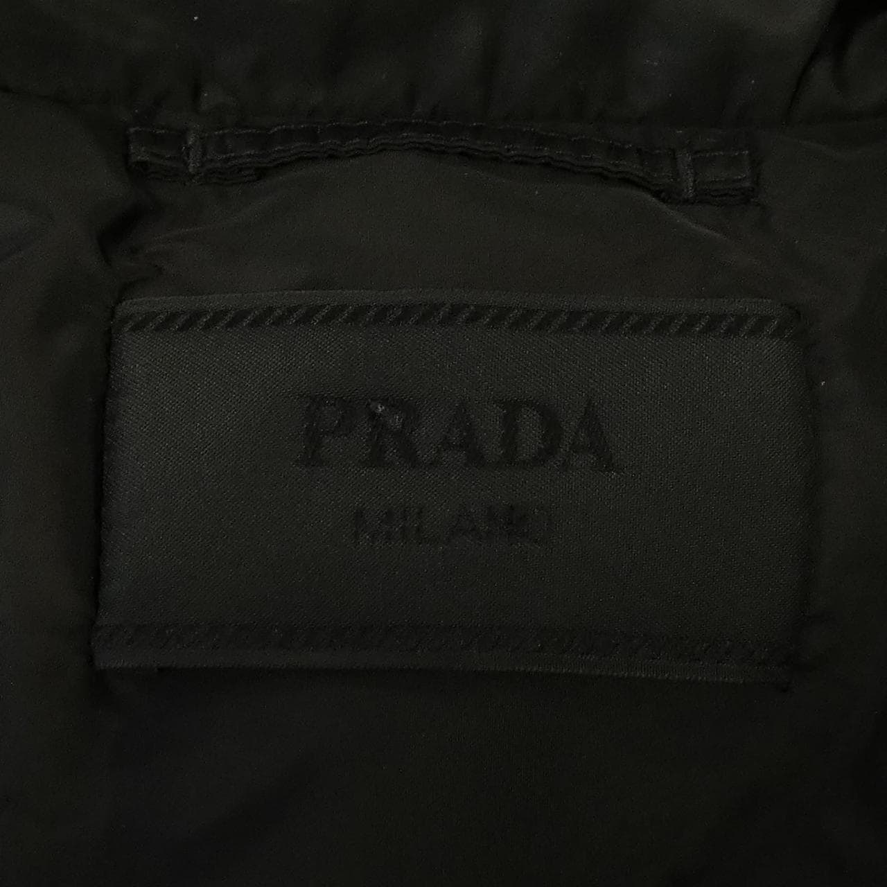 プラダ PRADA トライアングルロゴ SGN955 S191 1WQ9 ダウンジャケット