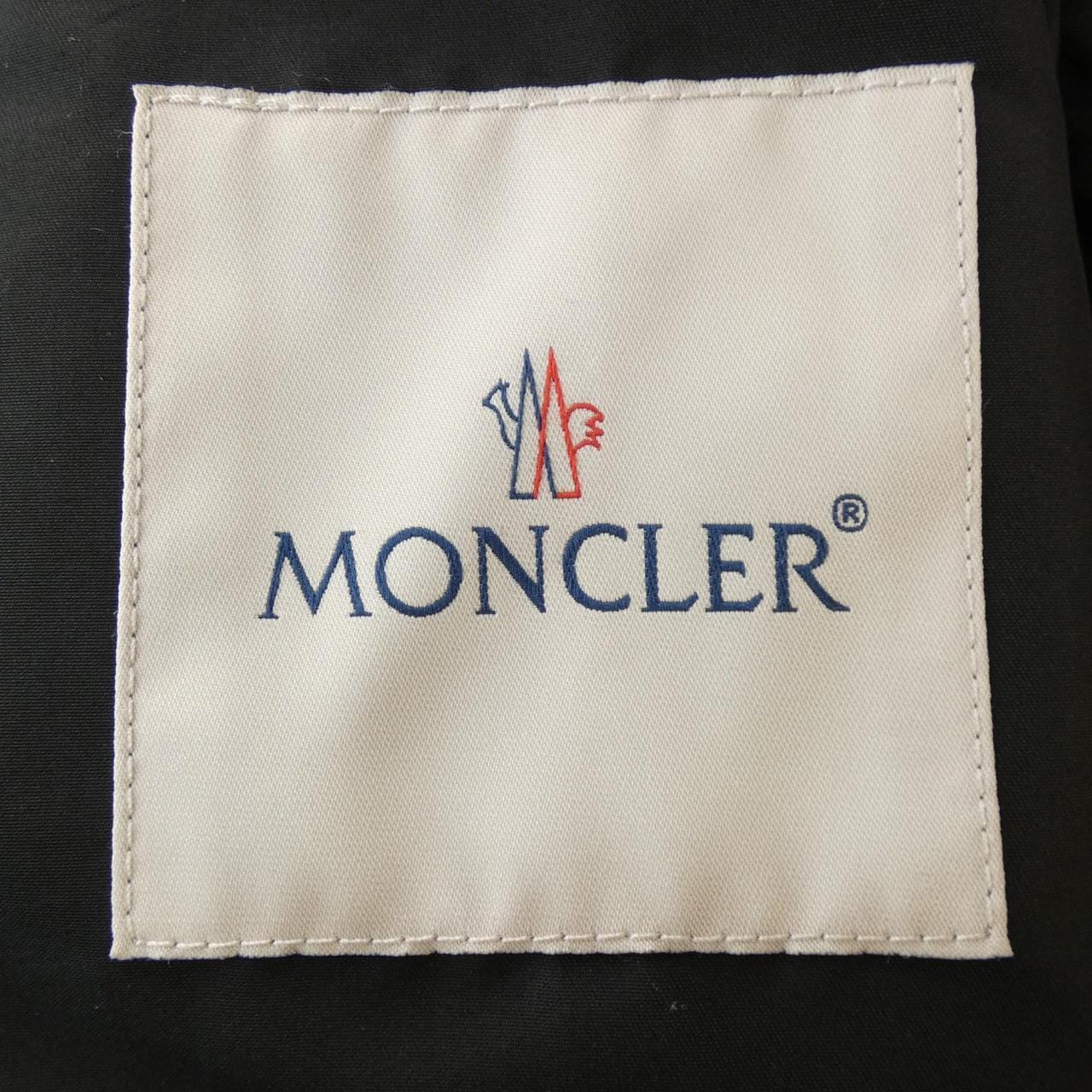 U MONCLER蒙克勒夹克