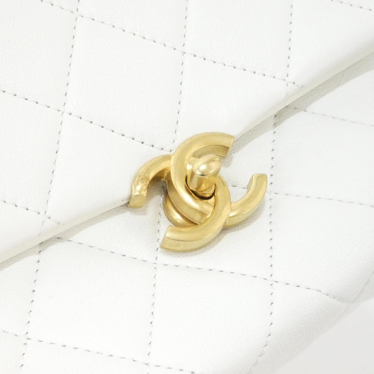 シャネル AS3994 ショルダーバッグ