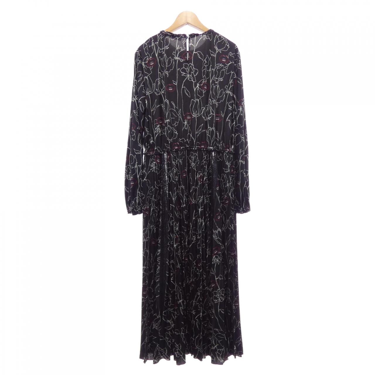 ヴァレンティノ VALENTINO ワンピース