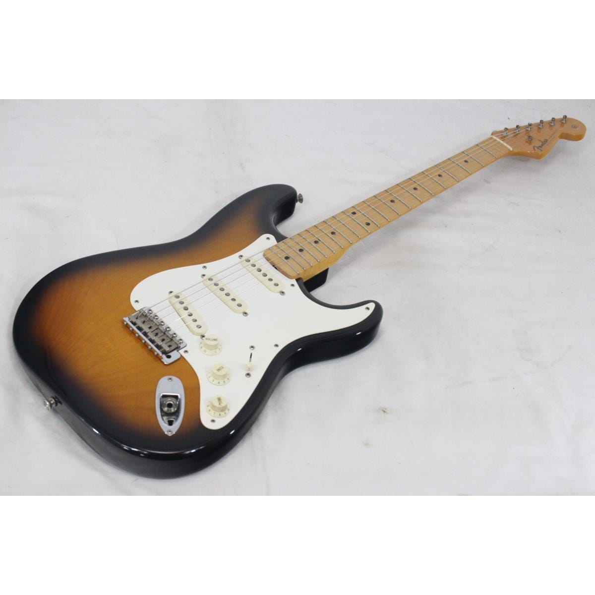 ＦＥＮＤＥＲ　ＣＵＳＴＯＭ　ＳＨＯＰ　　１９５７　ＳＴＲＡＴＯＣＡＳＴＥＲ
