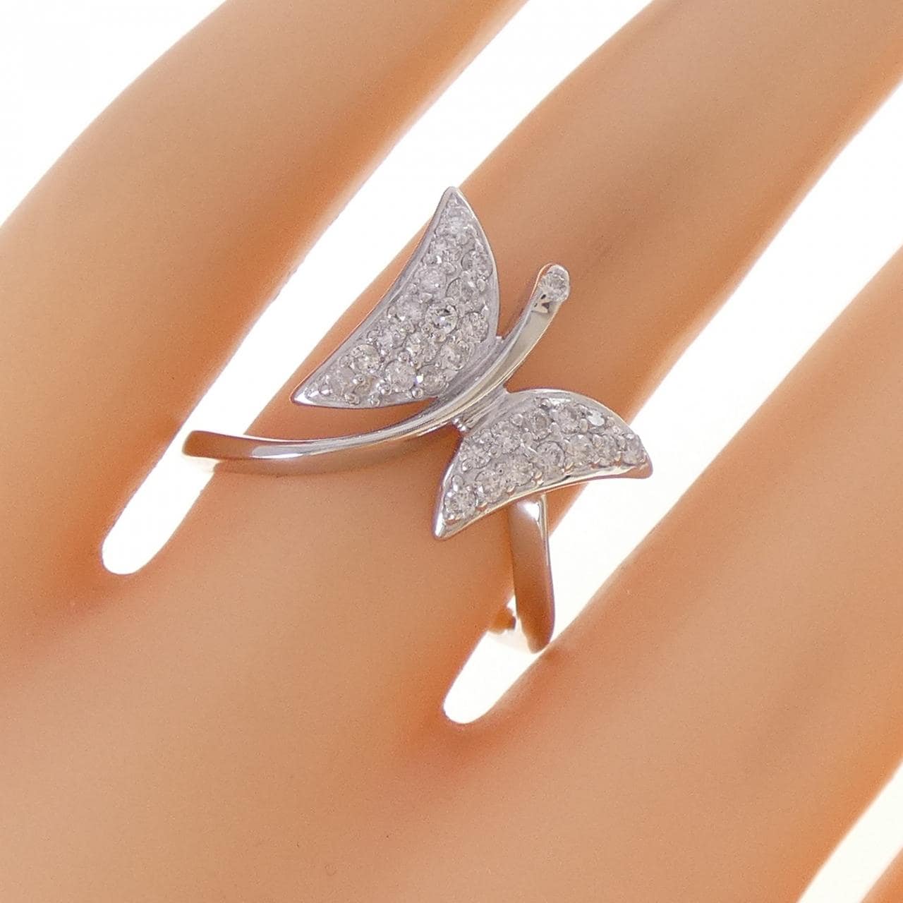 K18WG バタフライ ダイヤモンド リング 0.36CT