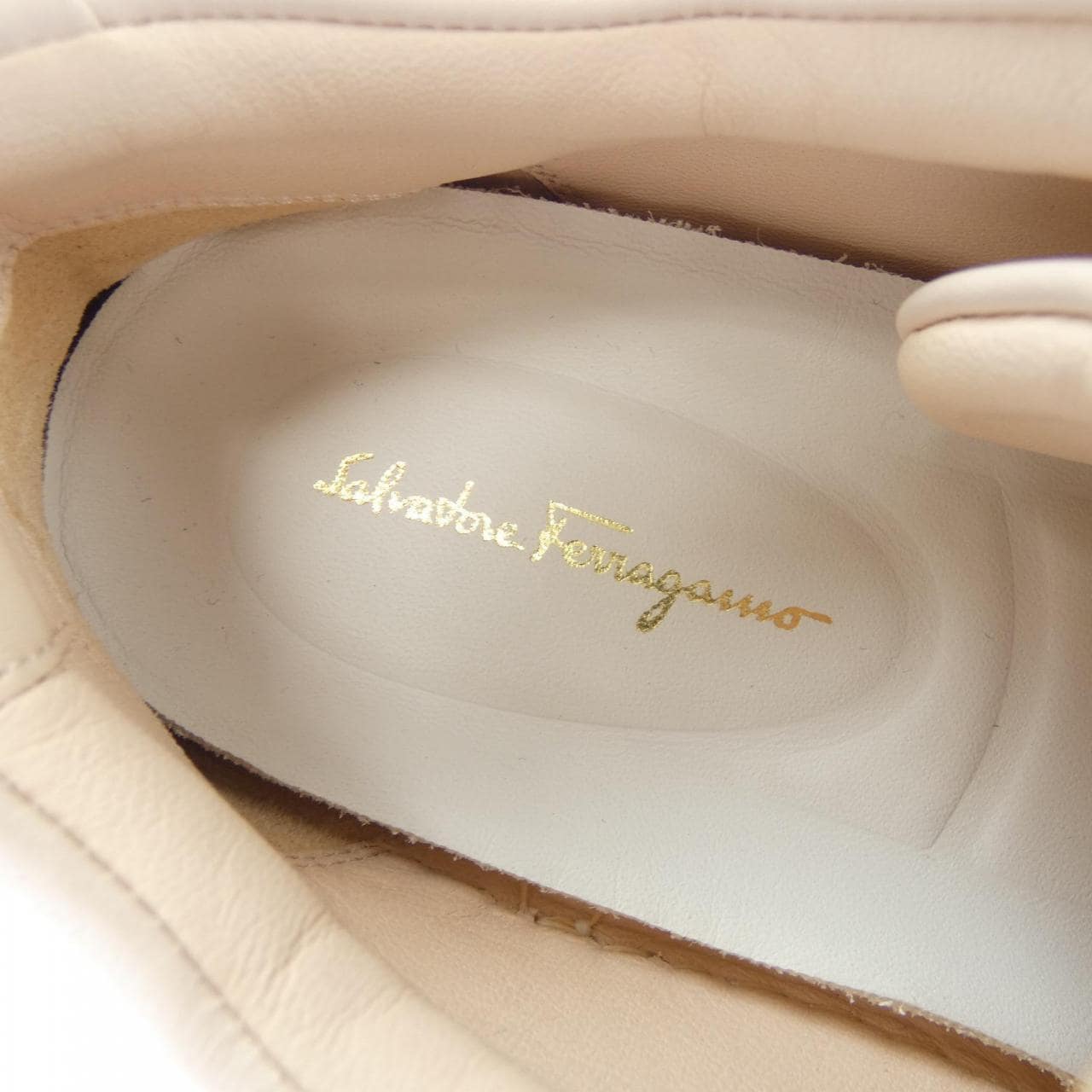サルヴァトーレフェラガモ SALVATORE FERRAGAMO スニーカー