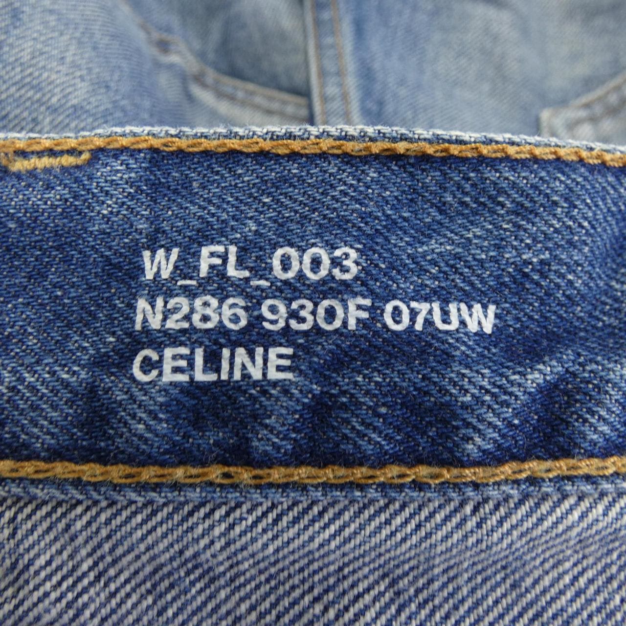 セリーヌ CELINE トリオンフ TRIOMPHE 2N286930F ジーンズ