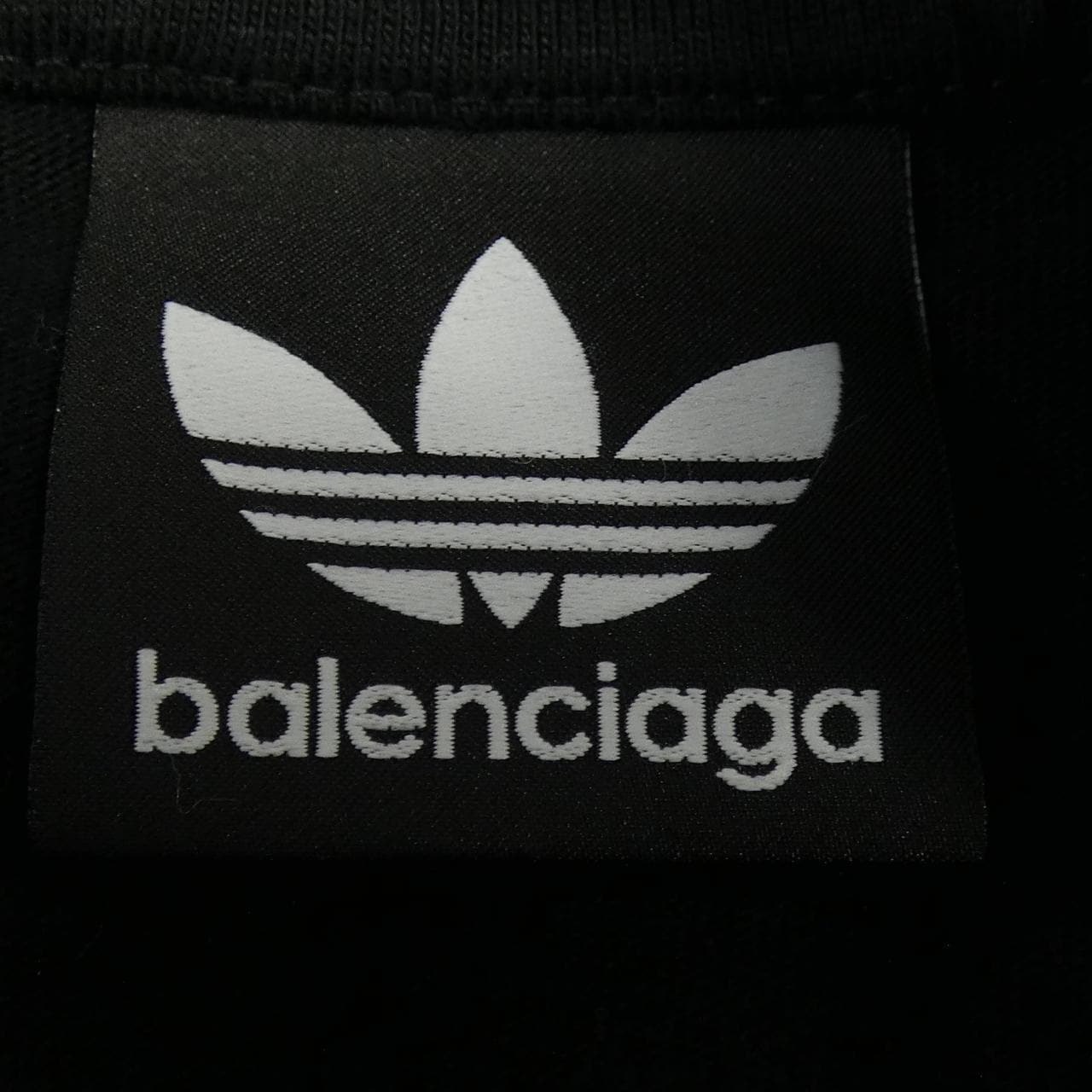 バレンシアガ BALENCIAGA ADIDAS 723976 TNVN8 Tシャツ