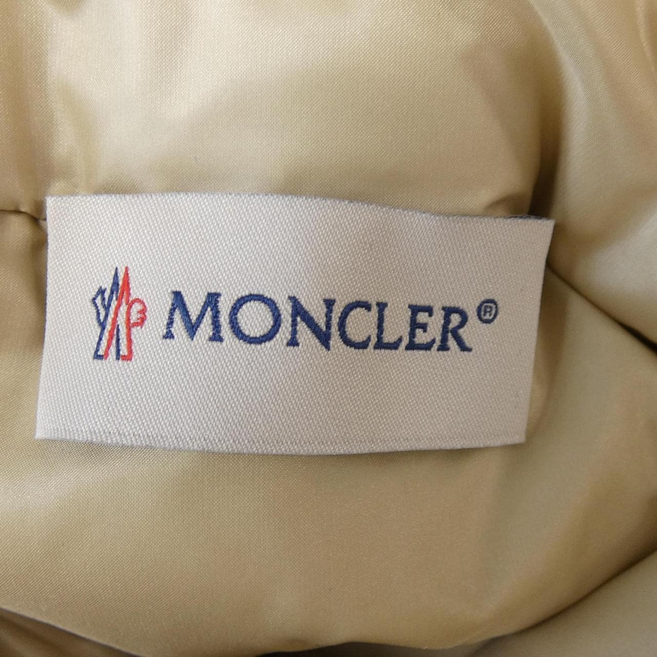 【新品】モンクレール MONCLER K20939B00024 ダウンジャケット