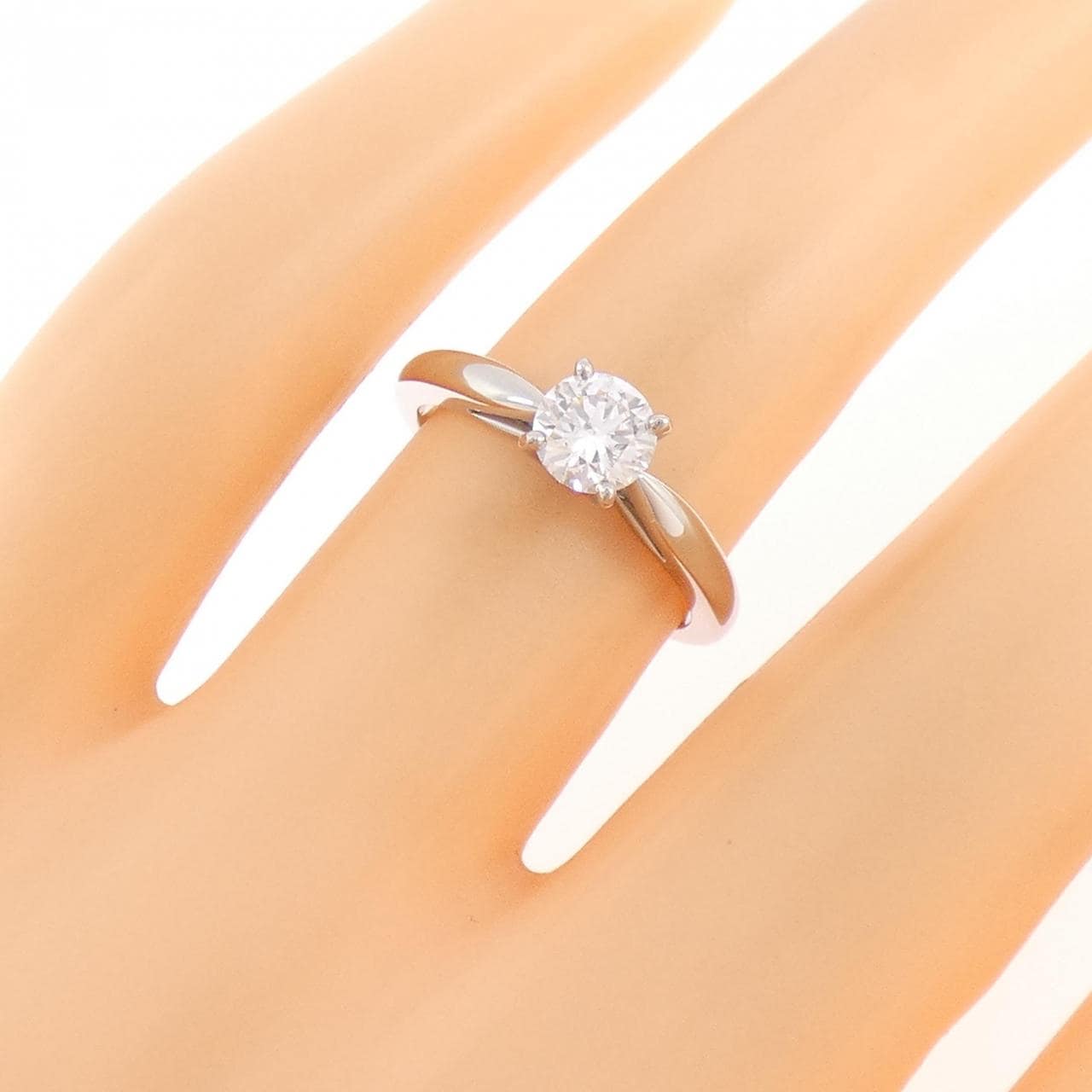 ヴァンクリーフ&アーペル ボヌール リング 0.50CT E VVS2 3EXT