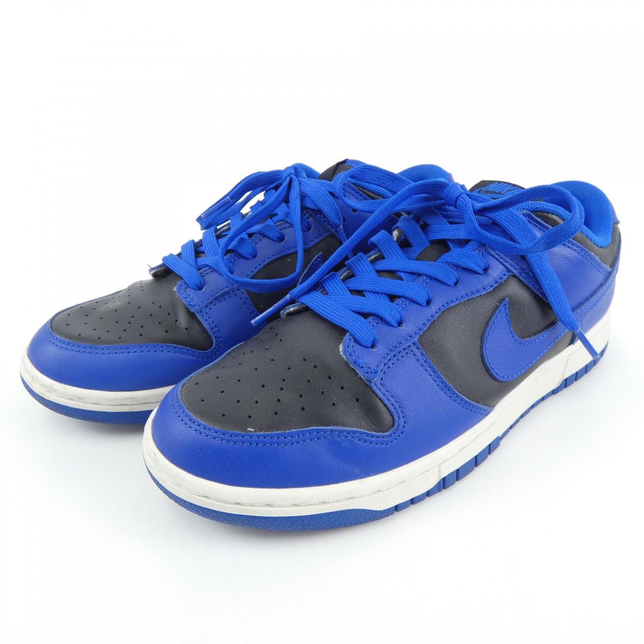 ナイキ NIKE スニーカー