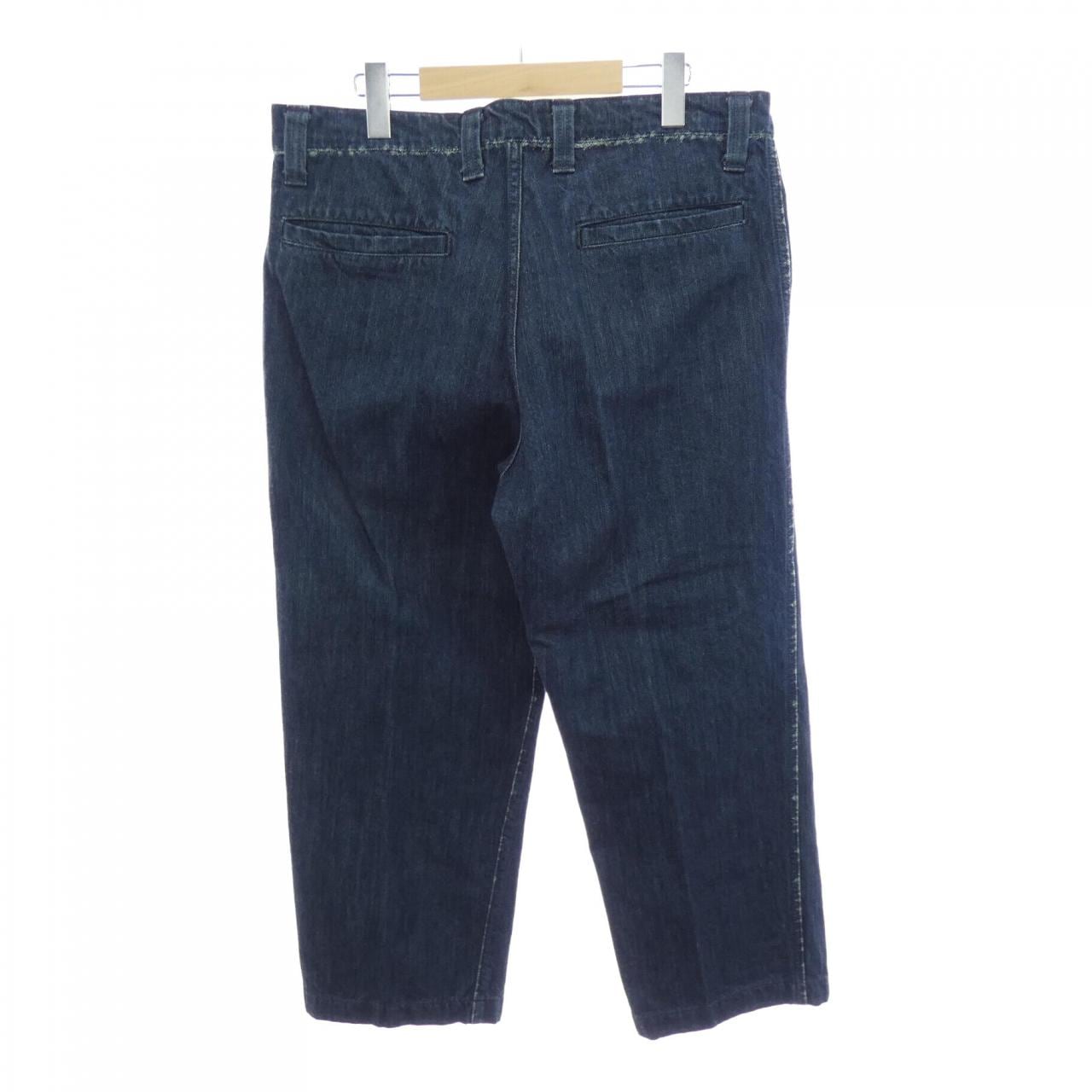 イッセイミヤケ ISSEY MIYAKE ME01FF056 ジーンズ