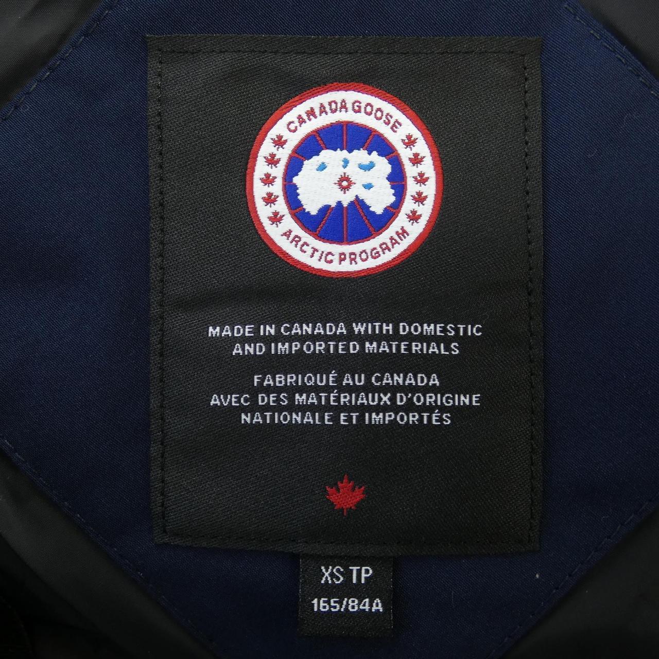 カナダグース CANADA GOOSE ダウンジャケット