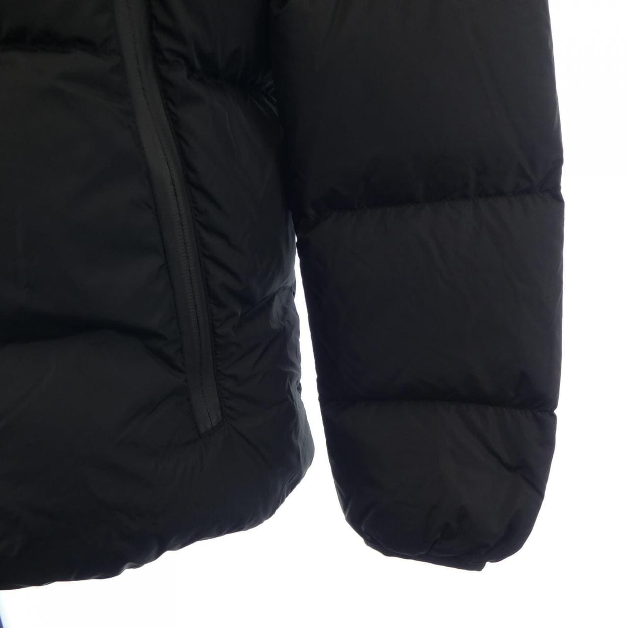 MONCLER MONCLER MONTCLA 羽绒服