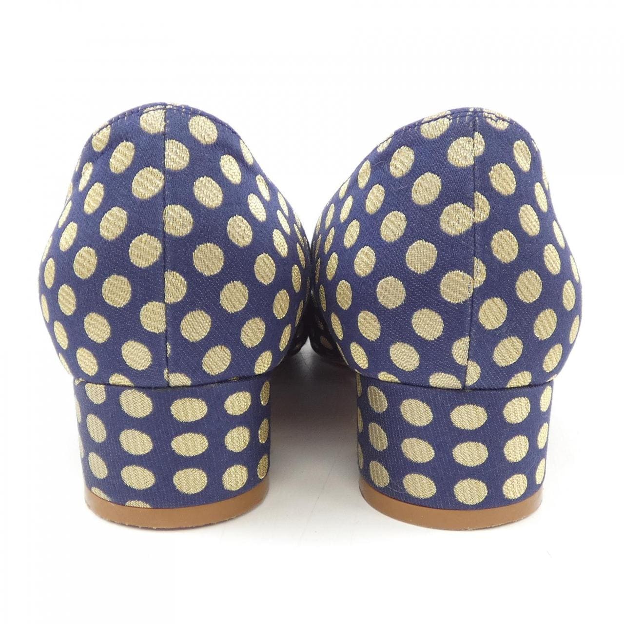 マノロブラニク MANOLO BLAHNIK 92WLISJAC030 パンプス