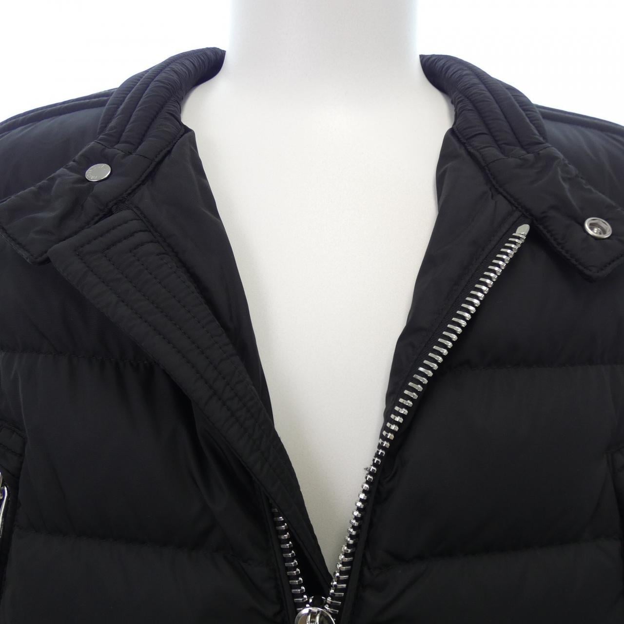 モンクレール MONCLER AMIOT ダウンジャケット