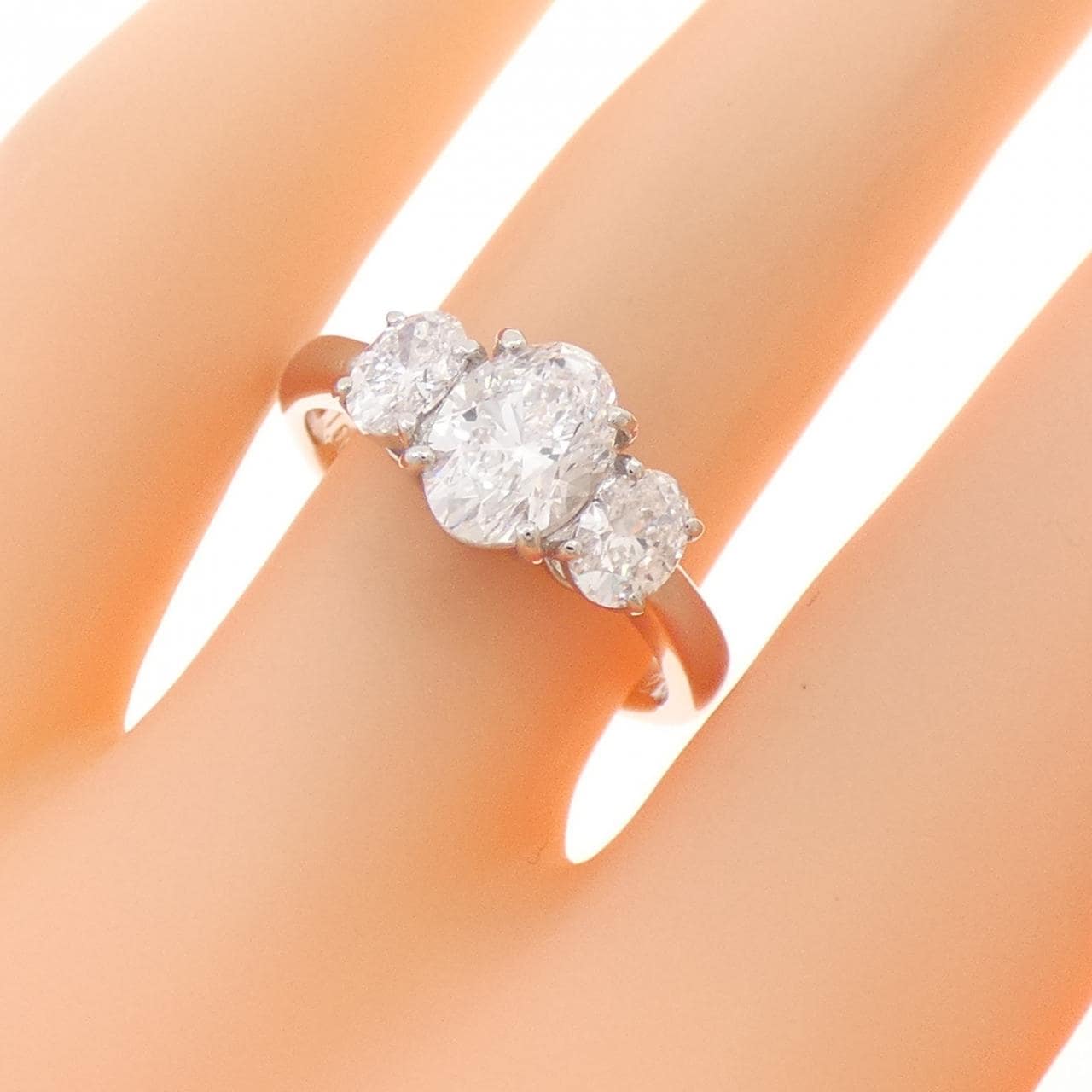 PT950 ダイヤモンド リング 1.003CT D-VVS2/D-F VS1-2 オーバルカット