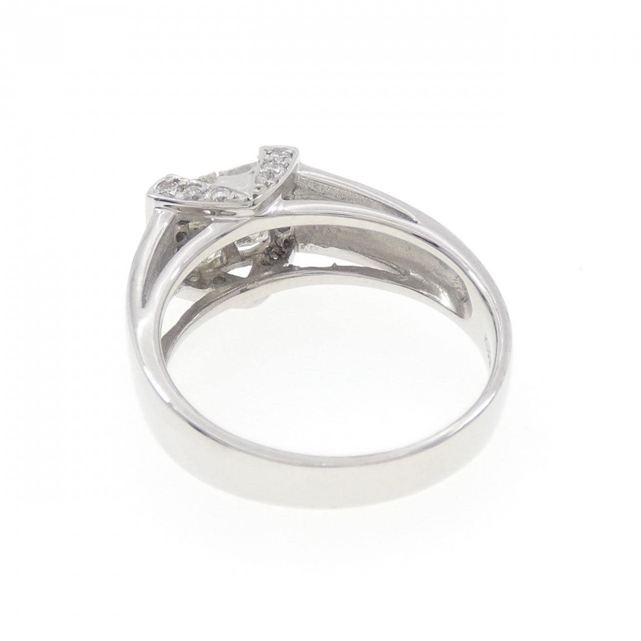 K18WG ダイヤモンド リング 0.80CT