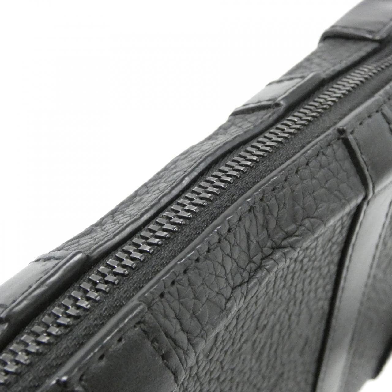 LOUIS VUITTON Taurillon Monogram Soft Trunk 錢包 M80224 單肩包