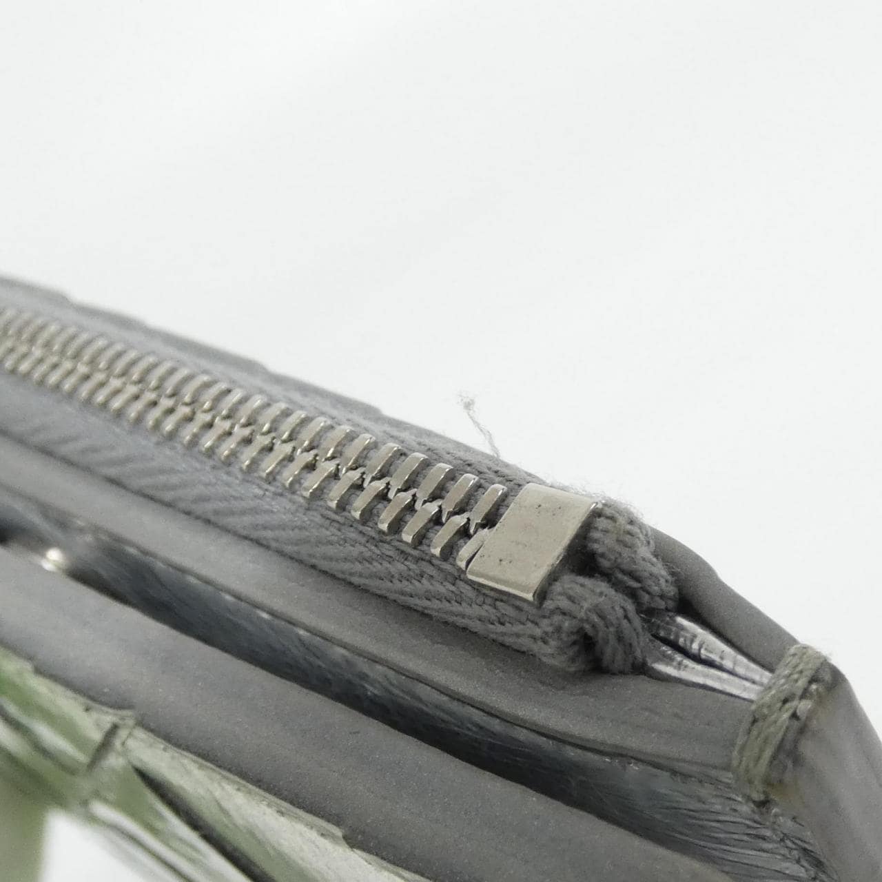 ボッテガヴェネタ 742330 V5LA1 財布