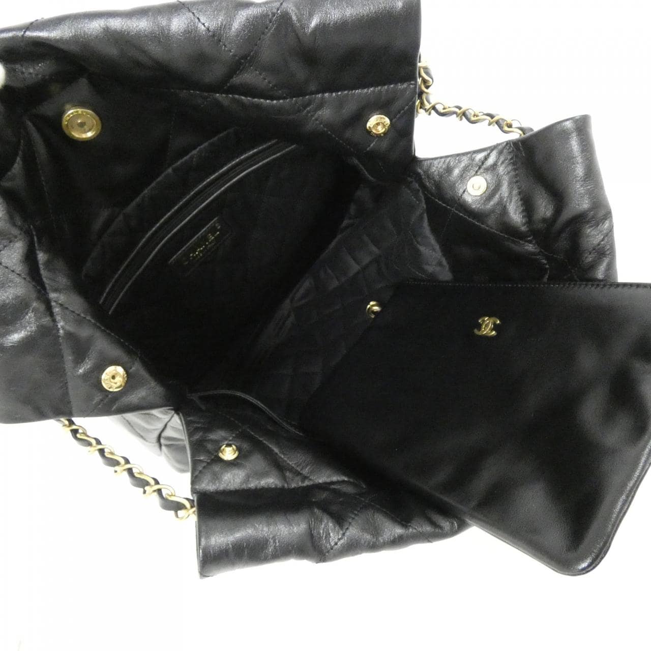 【未使用品】シャネル シャネル22 ライン AS3260 ショルダーバッグ