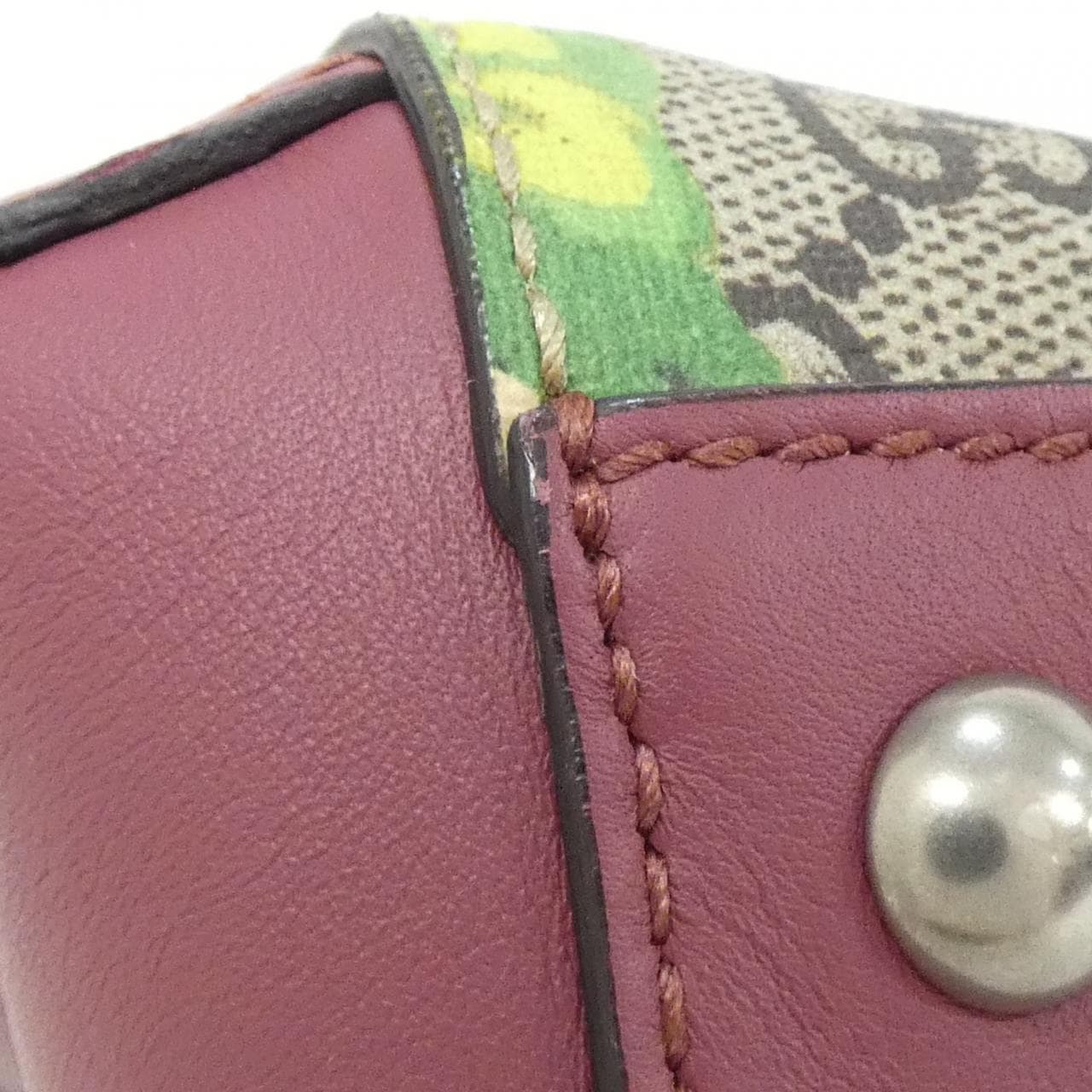 グッチ 453704 KU21N バッグ