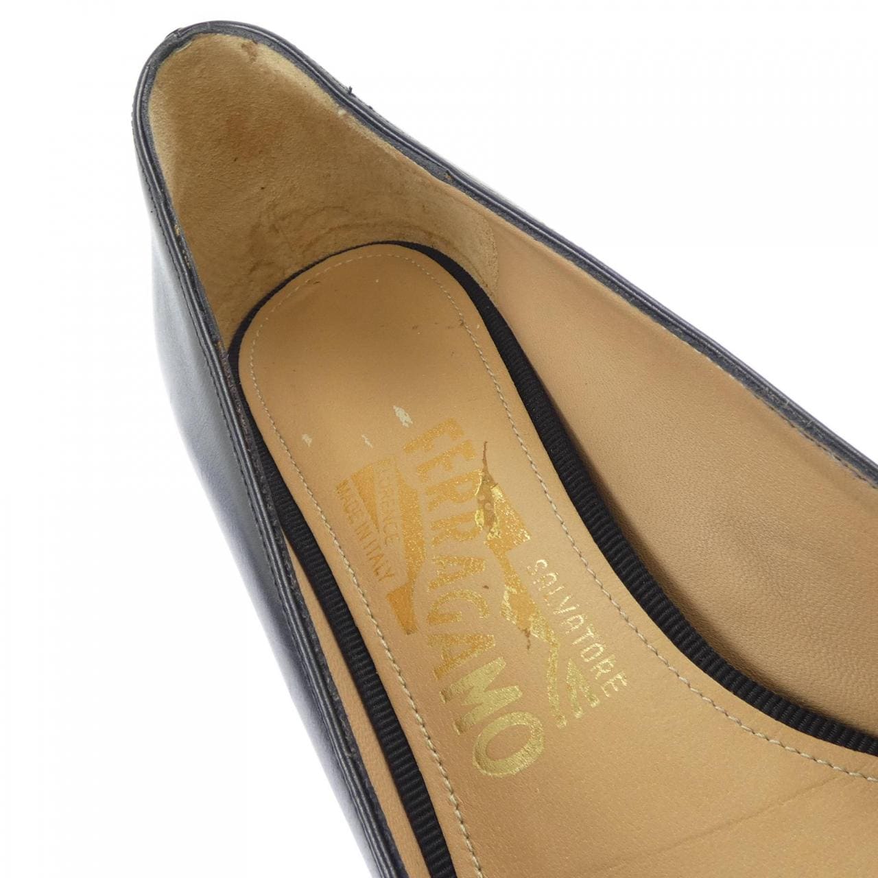 サルヴァトーレフェラガモ SALVATORE FERRAGAMO 84378 パンプス