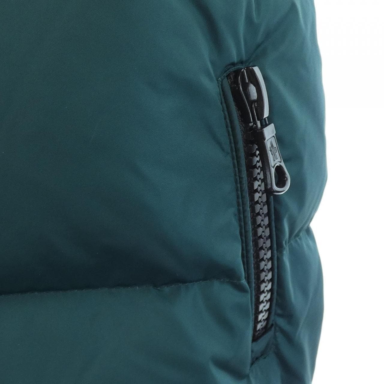 モンクレール MONCLER ダウンベスト