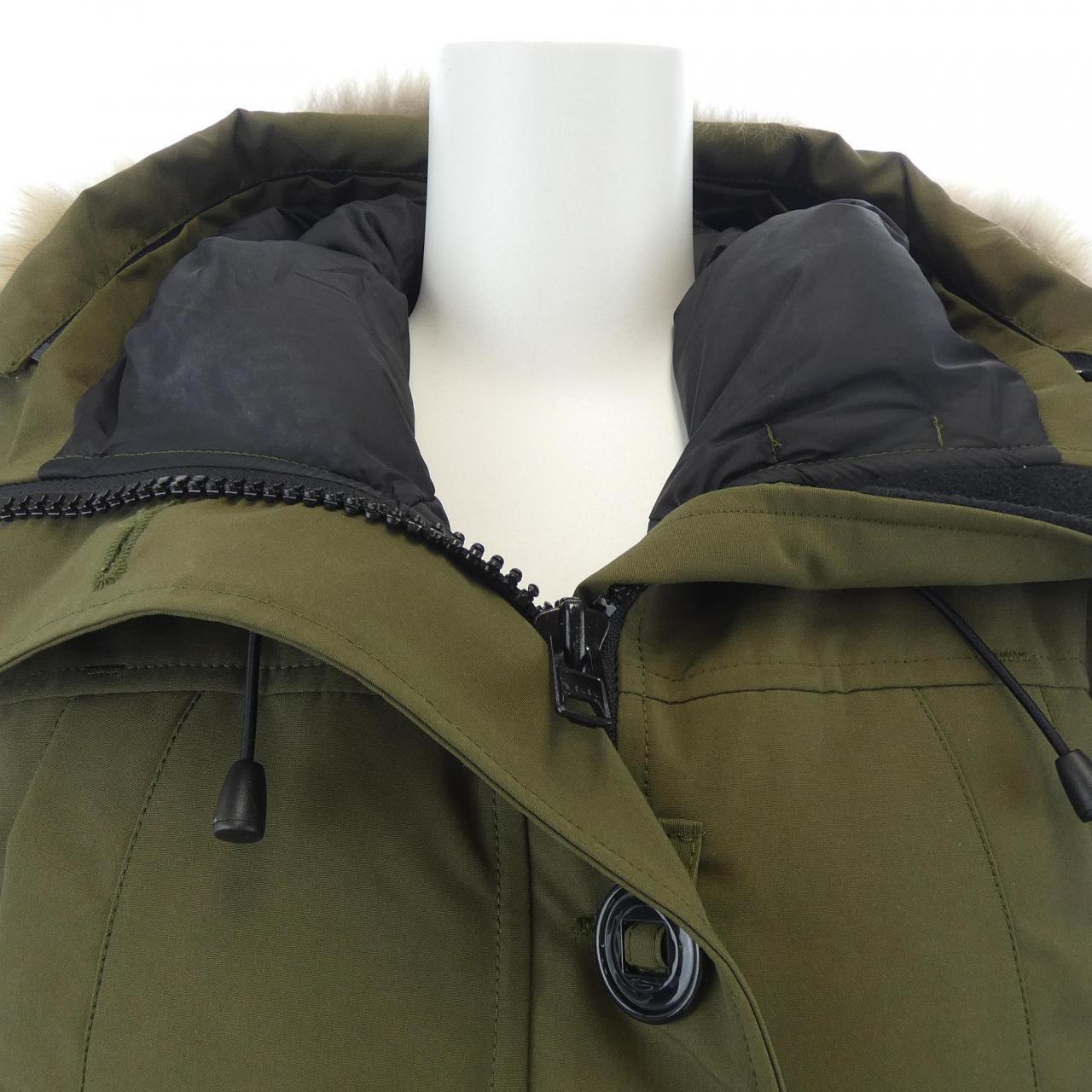 カナダグース CANADA GOOSE 2530L MONTEBELLO モンテベロ ダウンジャケット
