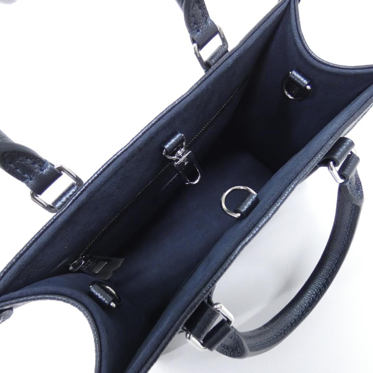 【未使用品】ルイヴィトン　モノグラム　アンプラント（ＬＶ　ＳＫＩ）　オンザゴー　ＰＭ　Ｍ２７０４２　バッグ