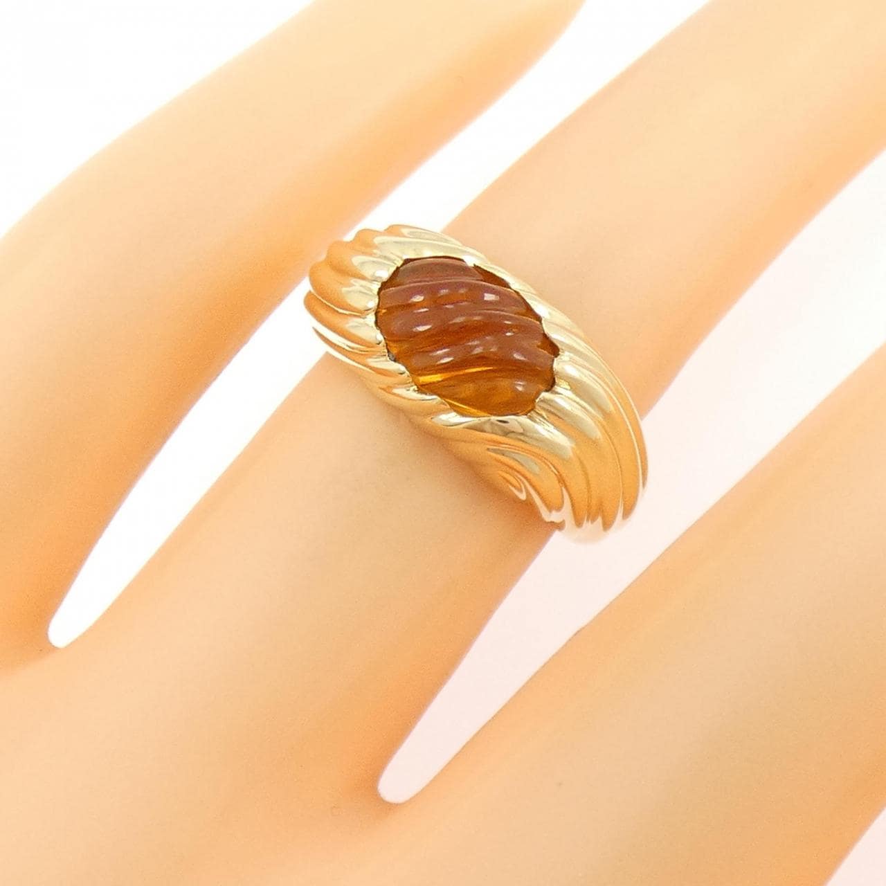 ブシュロン シトリン リング