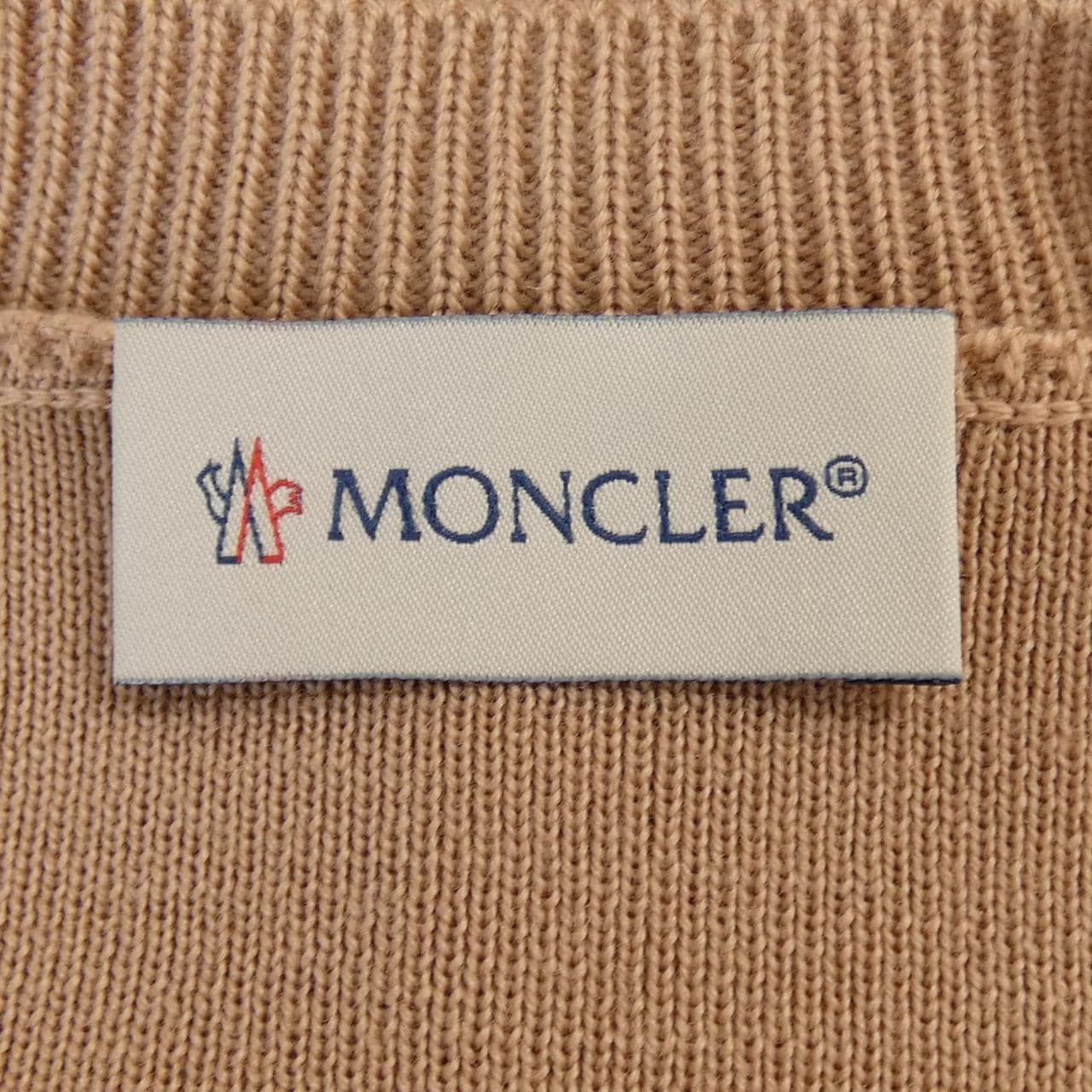 MONCLER蒙克勒羽绒服