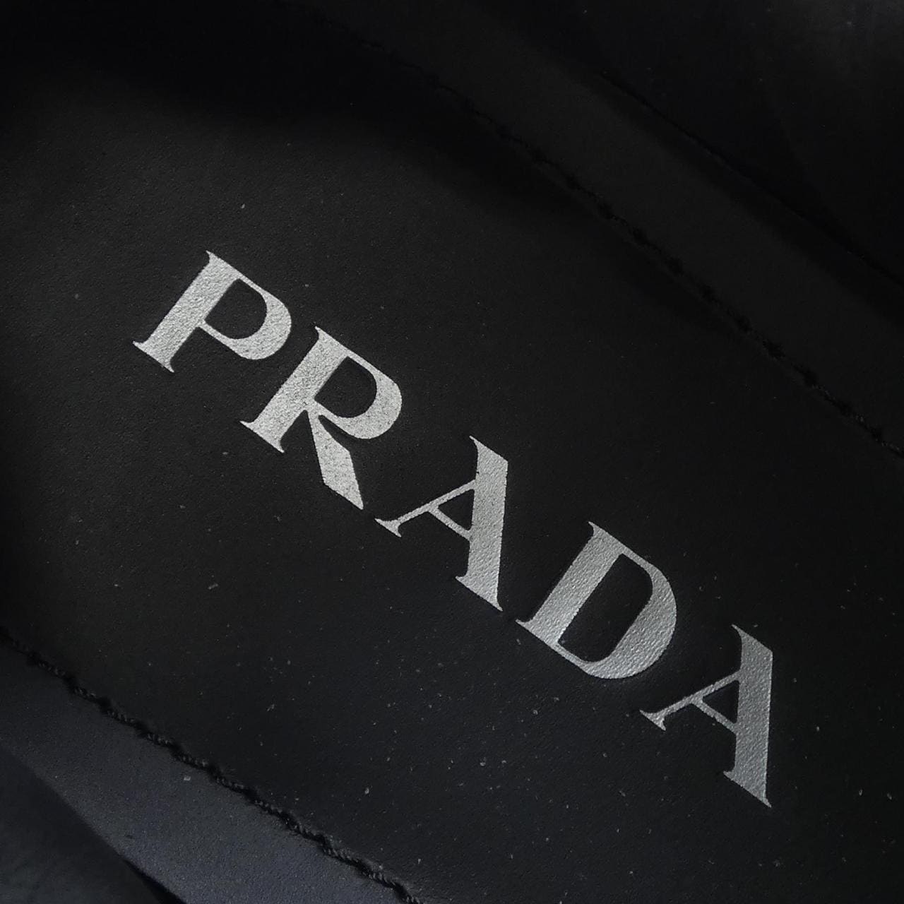 プラダ PRADA 2EG452 スニーカー