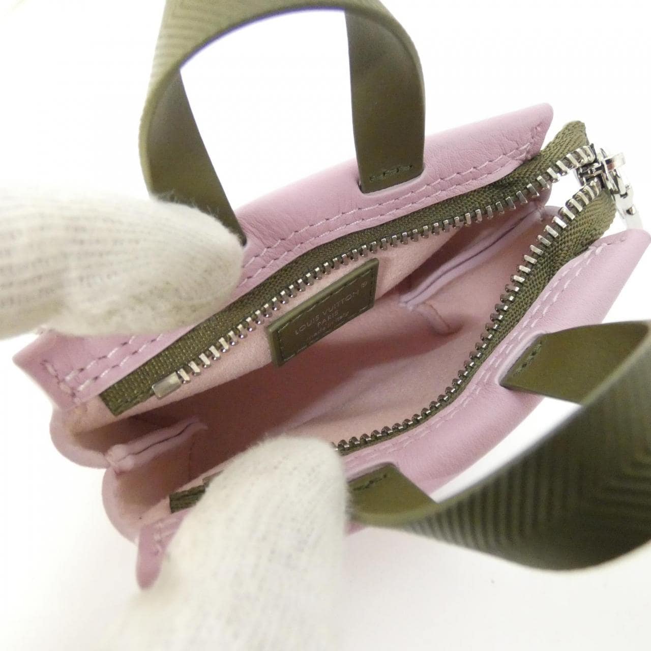 ルイヴィトン バッグチャーム LVミニショッパー M03136