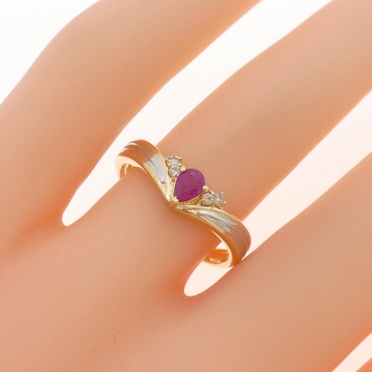 K18YG/PT900 ルビー リング 0.20CT