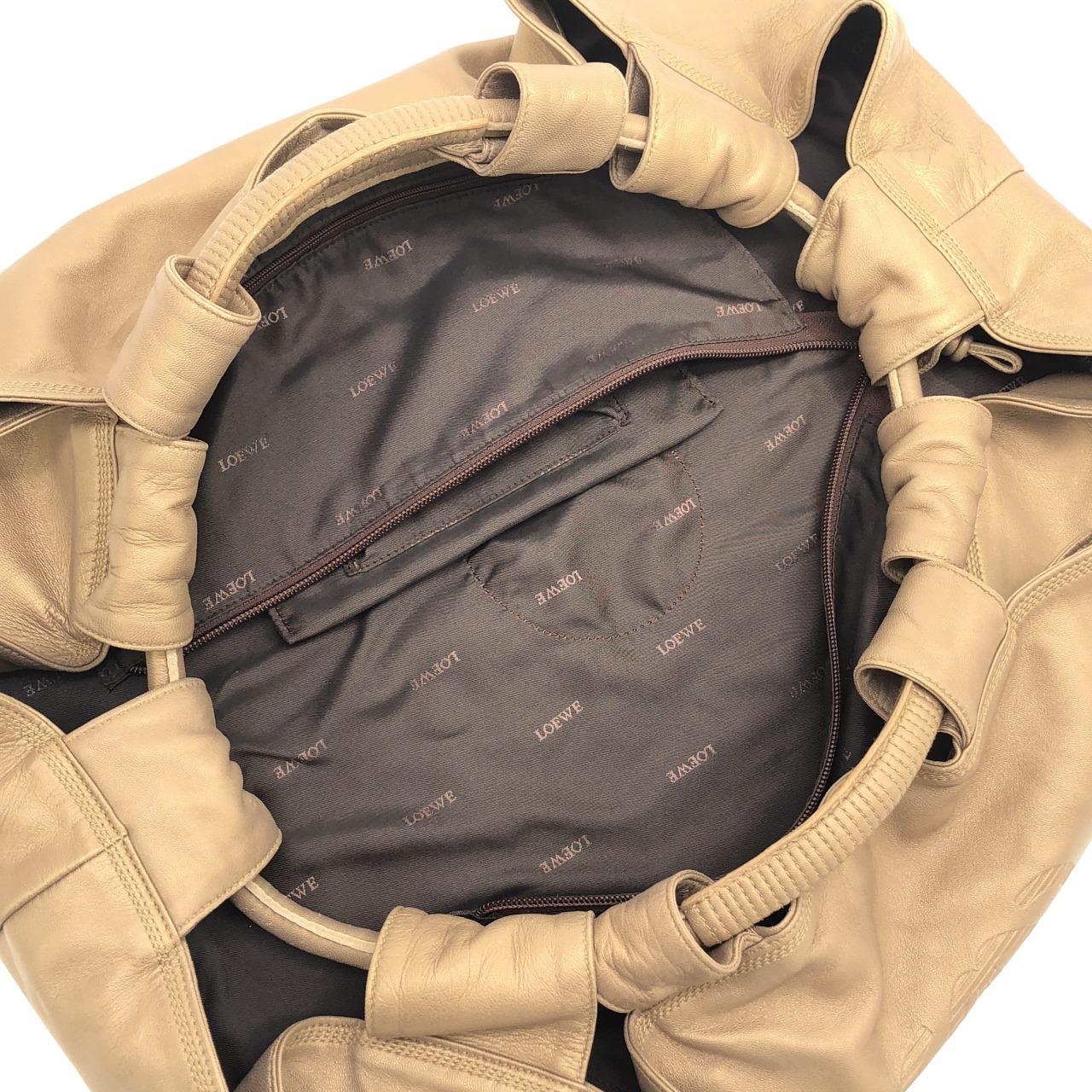 ロエベ ブリザ 309 82 105 バッグ