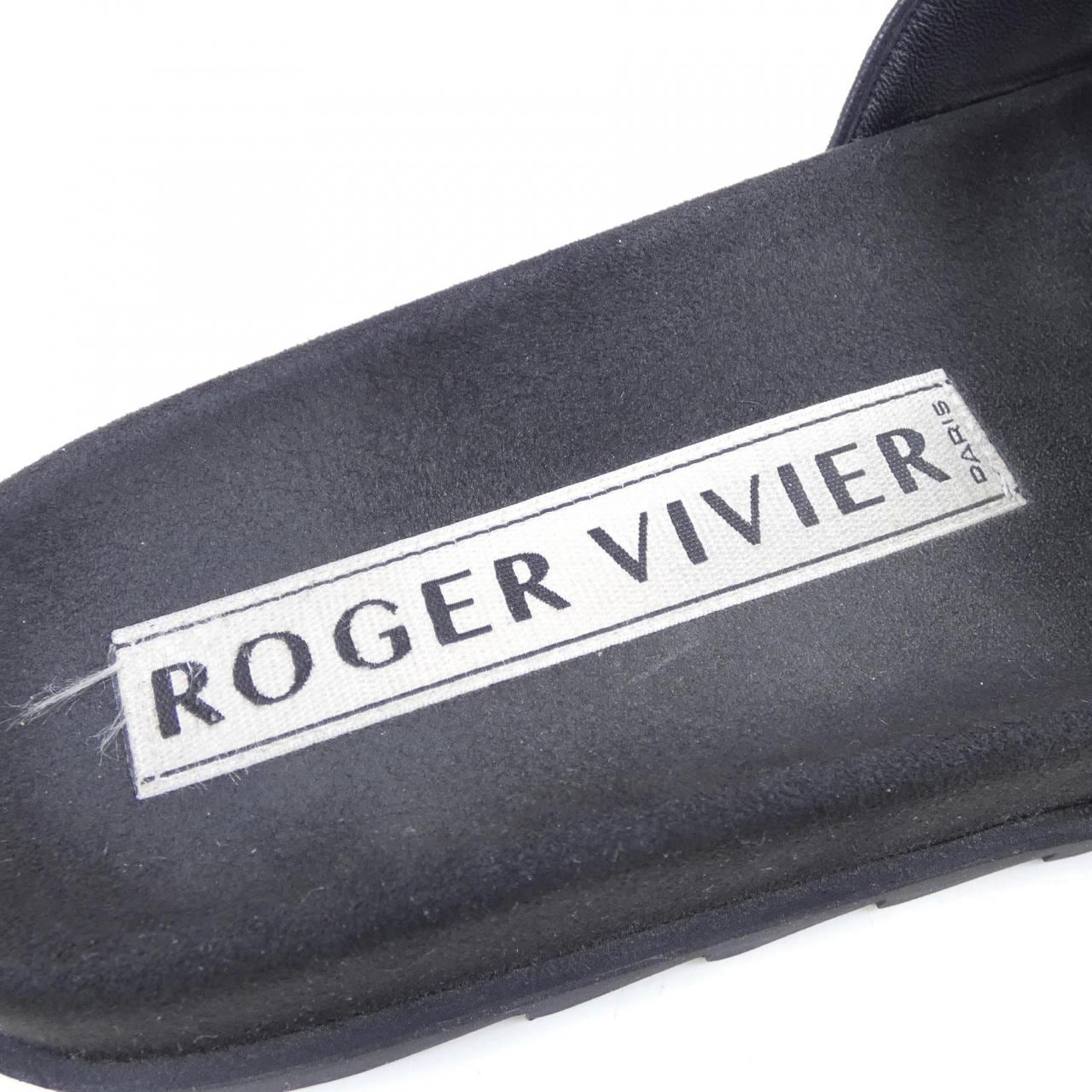 ロジェヴィヴィエ ROGER VIVIER サンダル