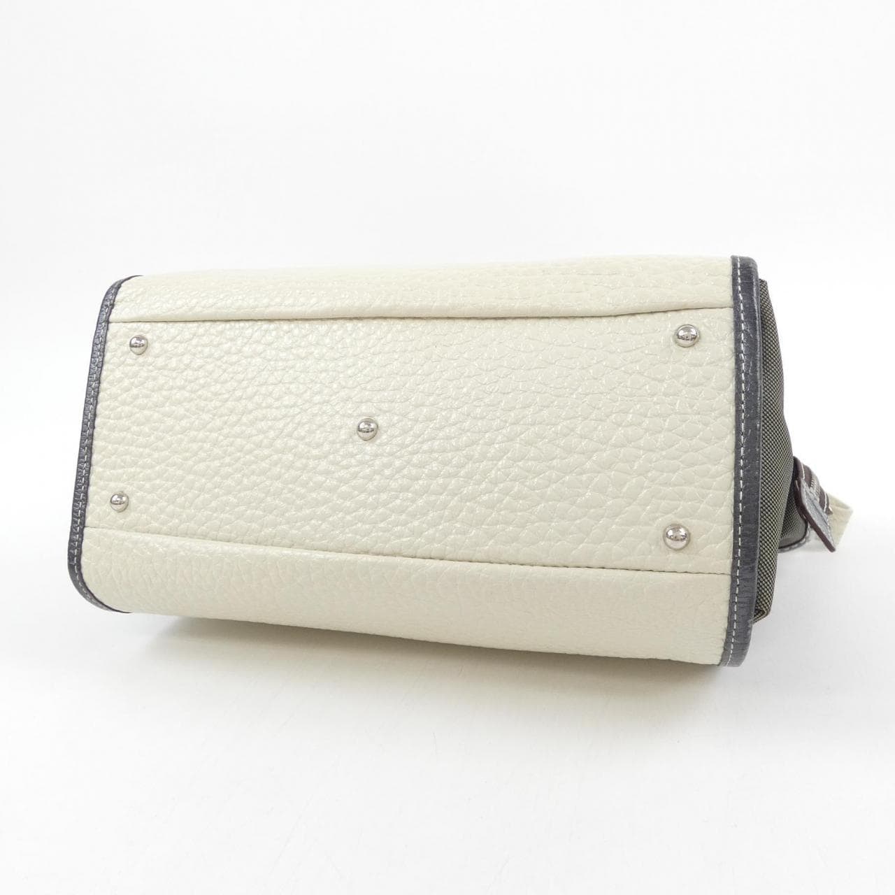 ペレボルサ PELLE BORSA BAG