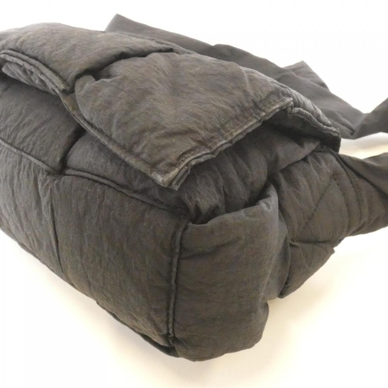 ボッテガヴェネタ 628951 VBO81 ショルダーバッグ