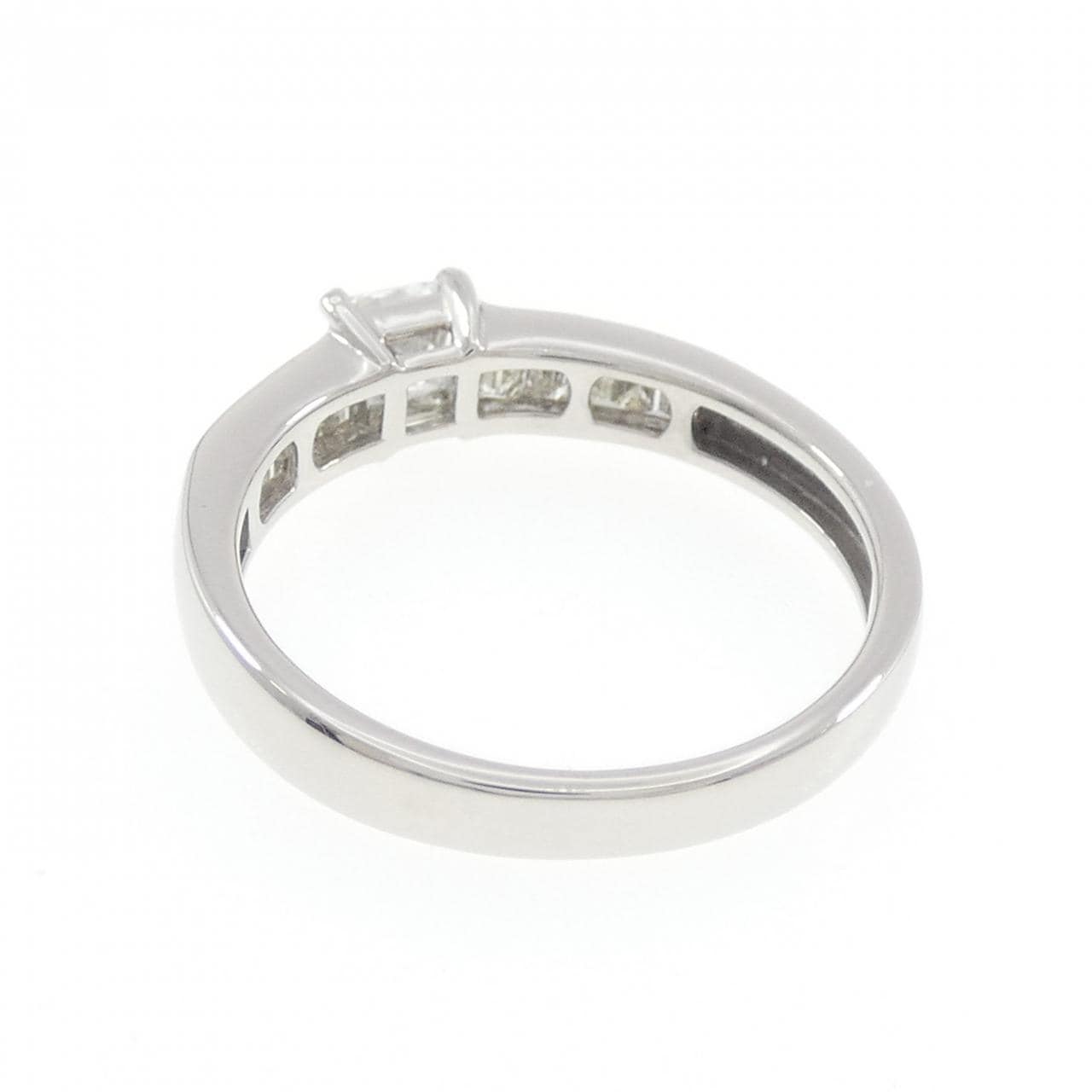 PT900 ダイヤモンド リング 0.335CT F VVS1 ファンシーカット