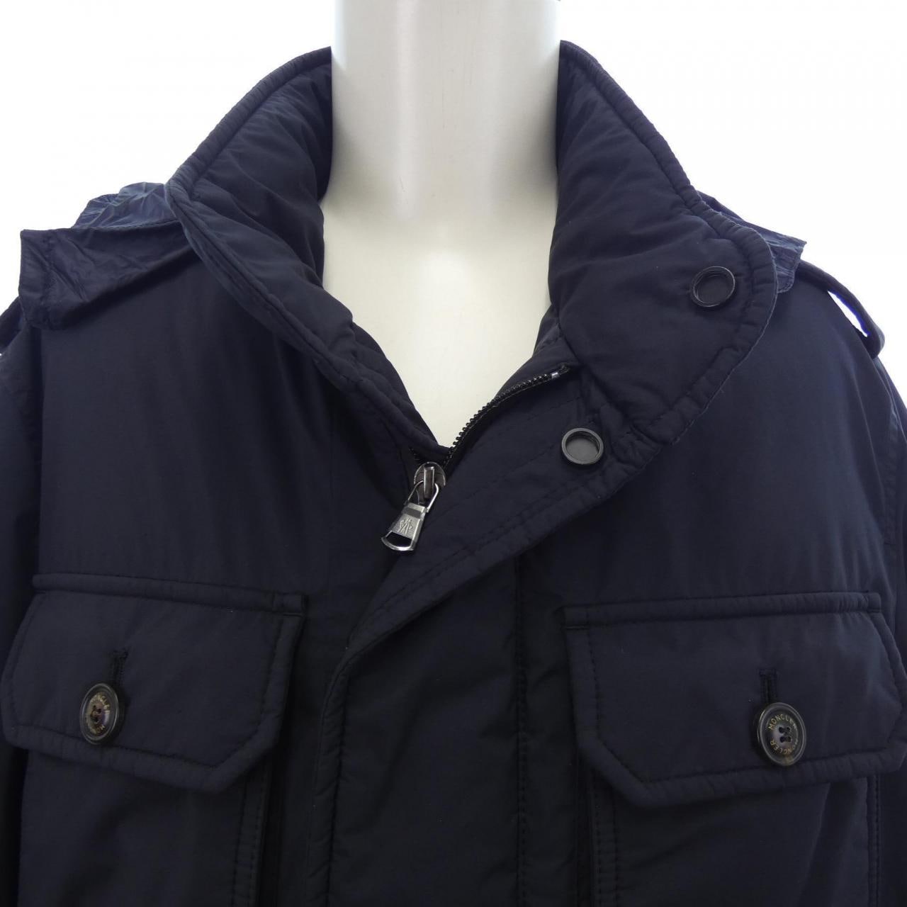 モンクレール MONCLER ダウンジャケット
