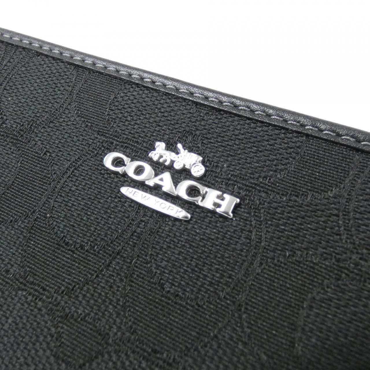 [新品] Coach CU150 皮夾