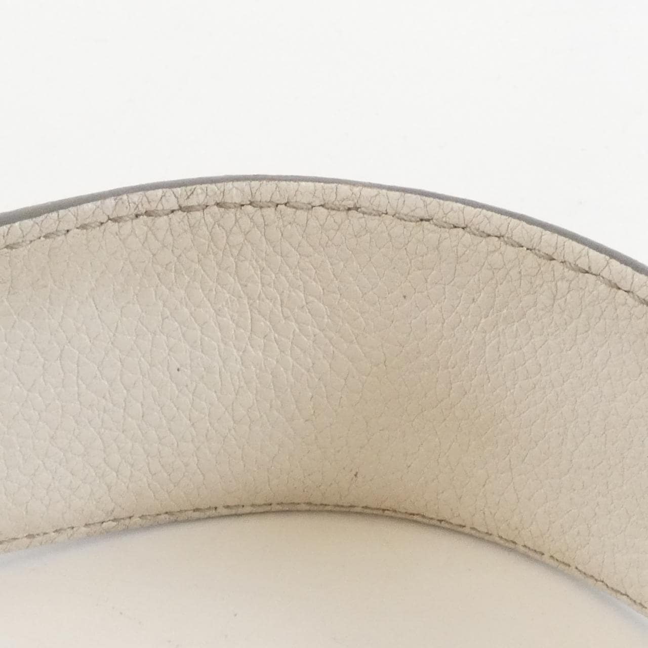 ルイヴィトン マヒナ ソーラー PM M93126 ショルダーバッグ