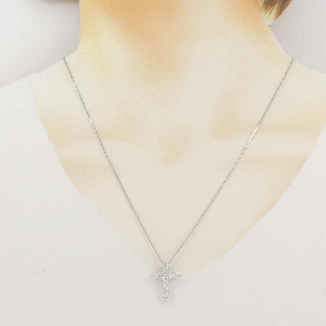 PT900/PT850 クロス ダイヤモンド ネックレス 1.01CT