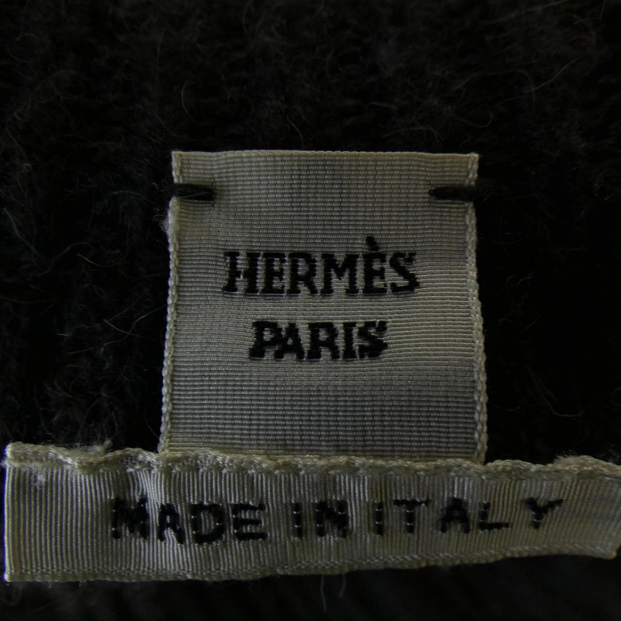 エルメス HERMES 07-7715. カーディガン