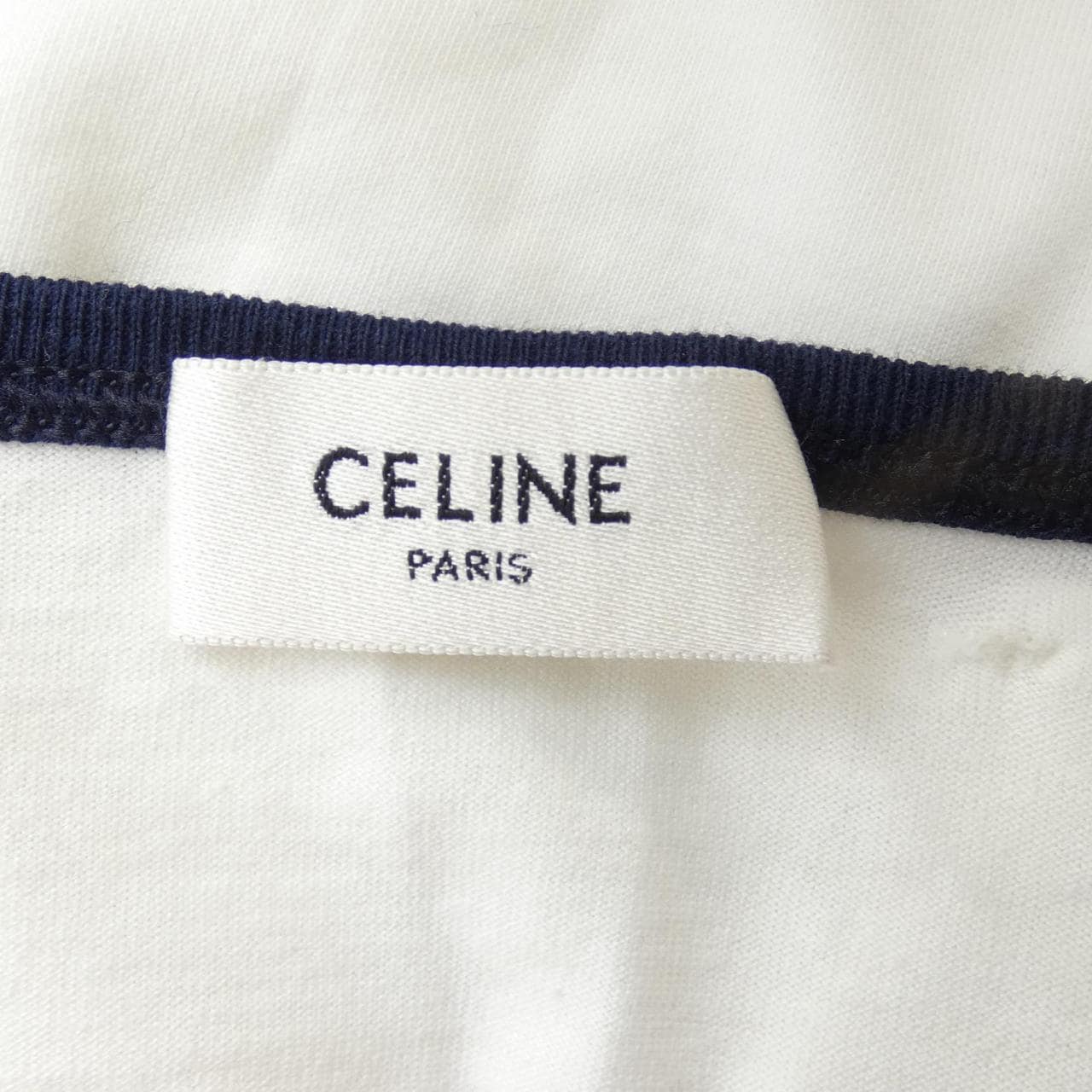 セリーヌ CELINE CELINE PARIS Tシャツ　トリオンフ TRIOMPHE 2X872671Q Tシャツ