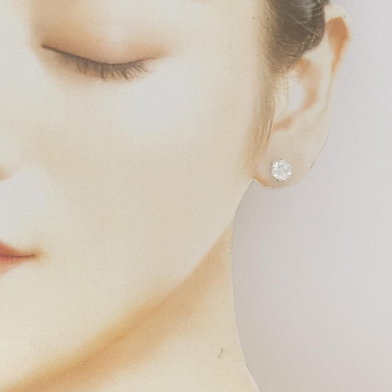 PT900 ソリティア ダイヤモンド ピアス 2.11CT